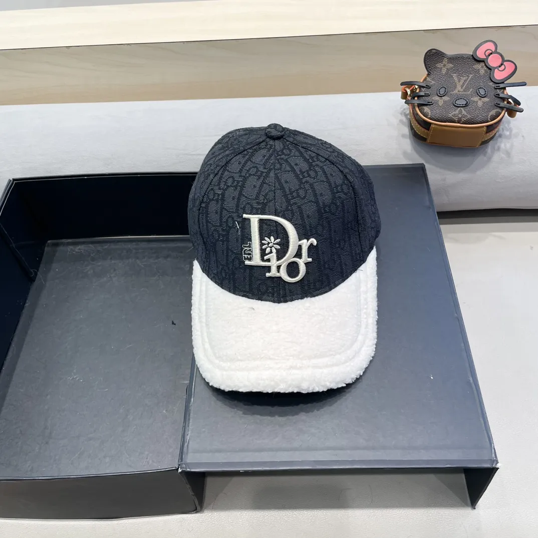 【DIOR  ディオール】【数量限定】 野球帽 / ハット  241010