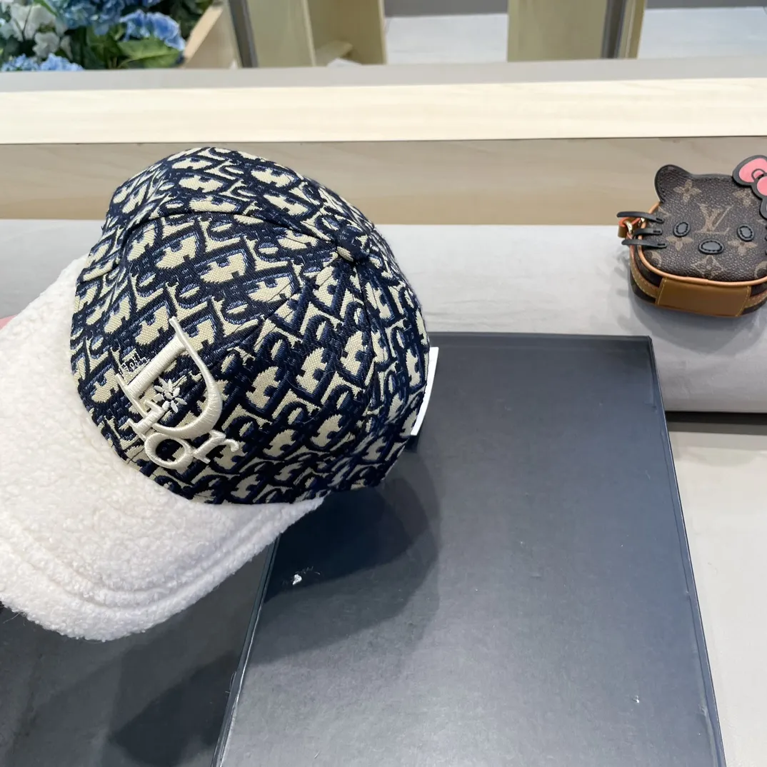 【DIOR  ディオール】【数量限定】 野球帽 / ハット  241010