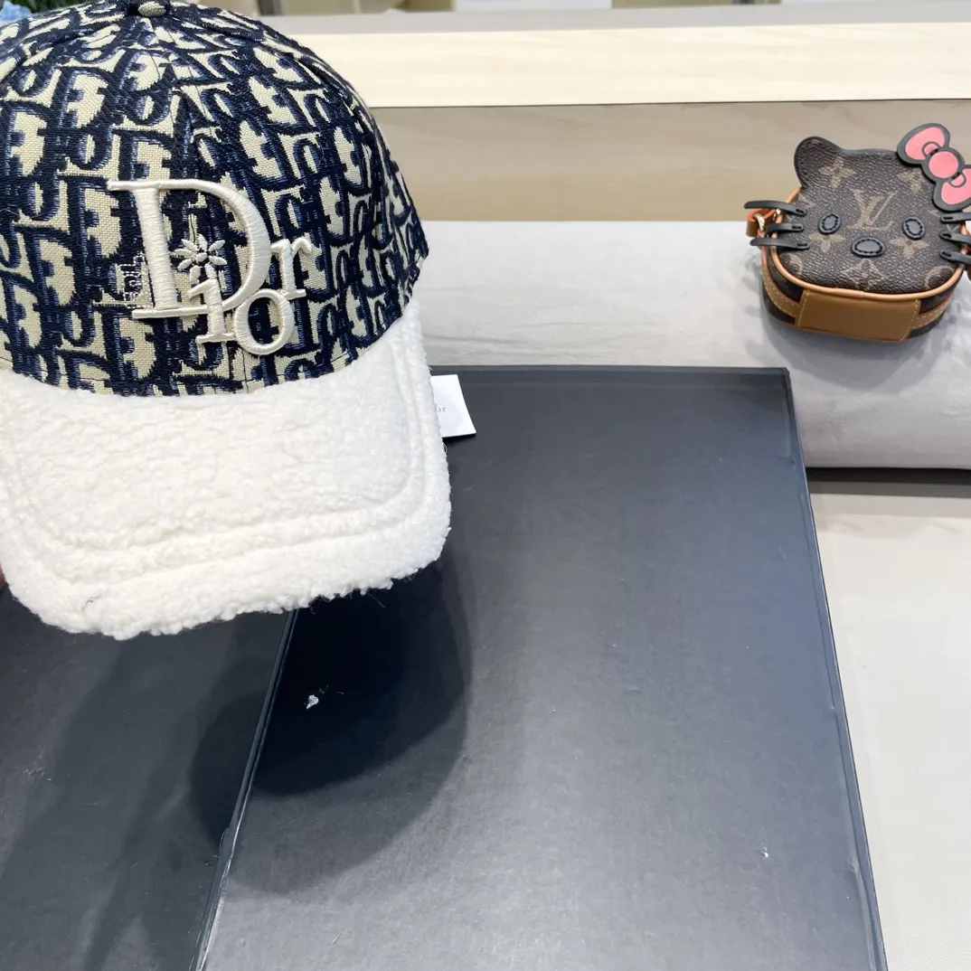 【DIOR  ディオール】【数量限定】 野球帽 / ハット  241010