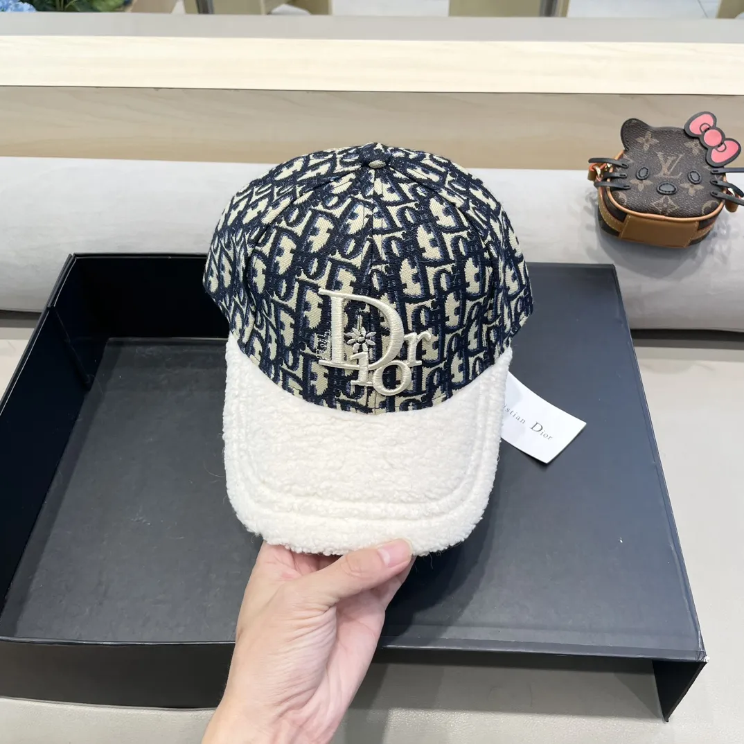 【DIOR  ディオール】【数量限定】 野球帽 / ハット  241010
