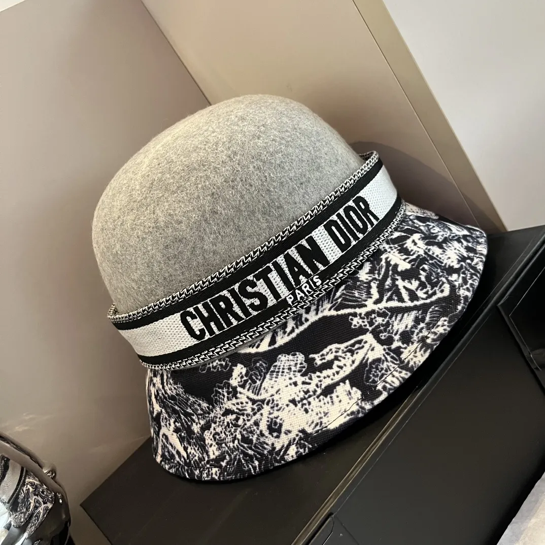 DIOR ( ディオール )フィッシャーマンズハット  241010