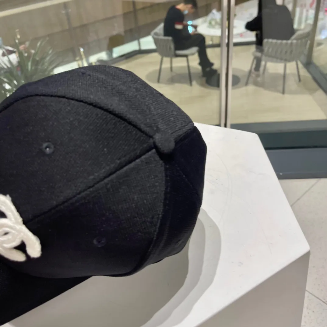【CHANEL  シャネル】【数量限定】 野球帽 / ハット