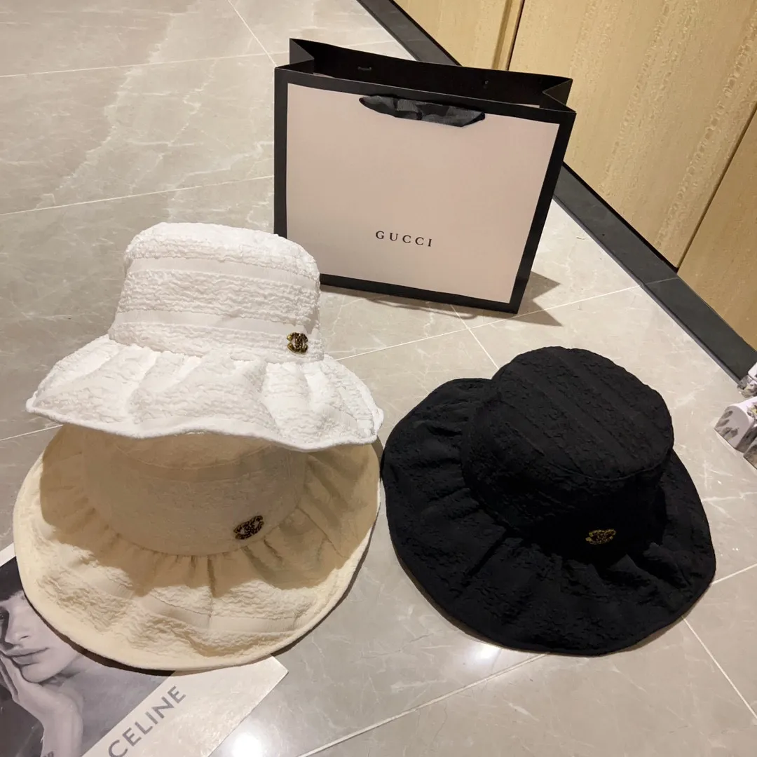 CHANEL (シャネル)フィッシャーマンズハット