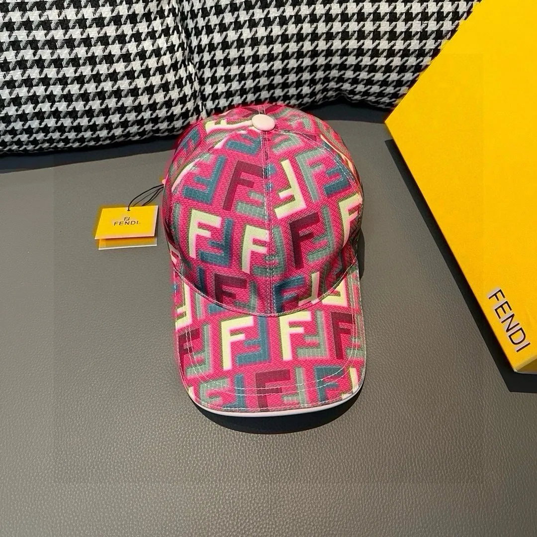 【FENDI  フェンディ】【数量限定】 野球帽 / ハット   241125