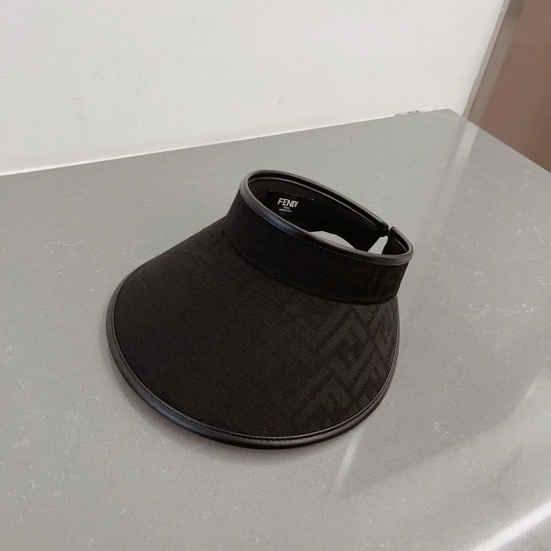 【FENDI  フェンディ】【数量限定】空のシルクハット