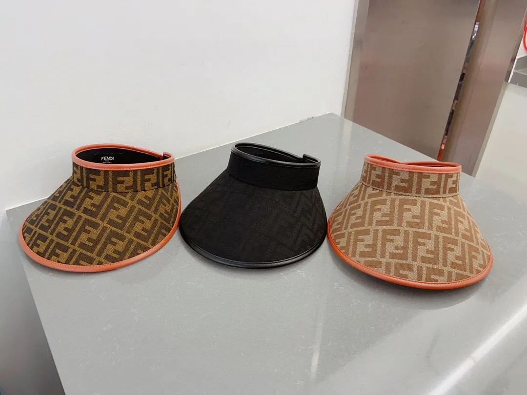 【FENDI  フェンディ】【数量限定】空のシルクハット