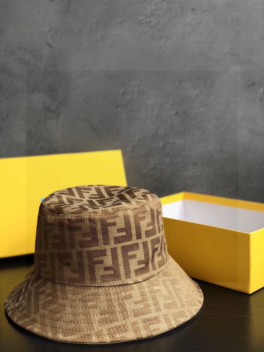 FENDI( フェンディ )フィッシャーマンズハット