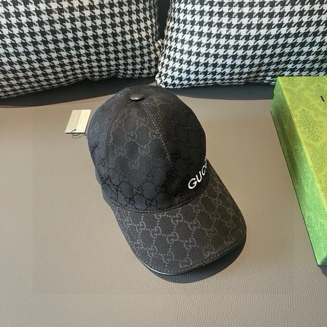 【GUCCI  クッチ 】【数量限定】 野球帽 / ハット  241126