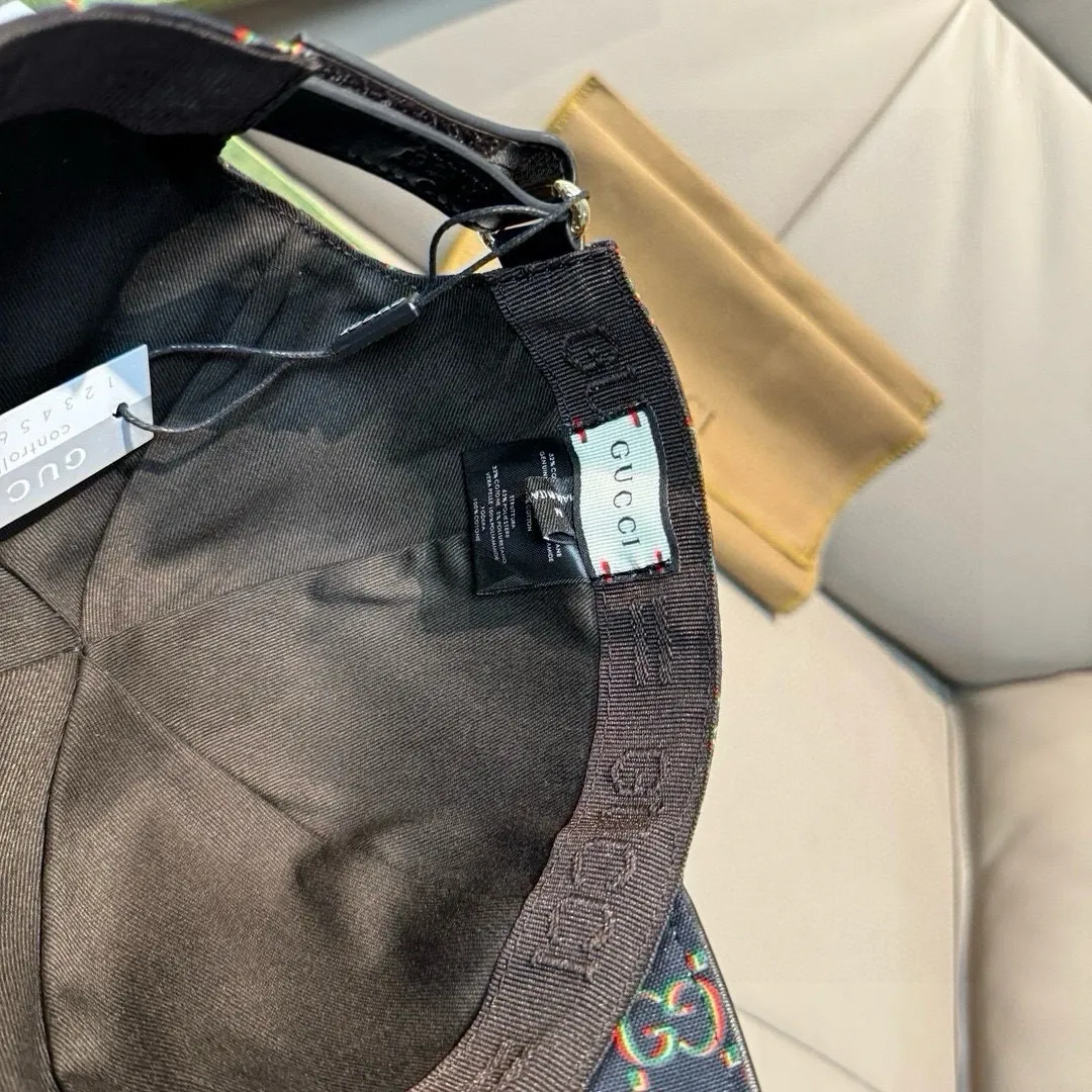 【GUCCI  クッチ 】【数量限定】 野球帽 / ハット  241126