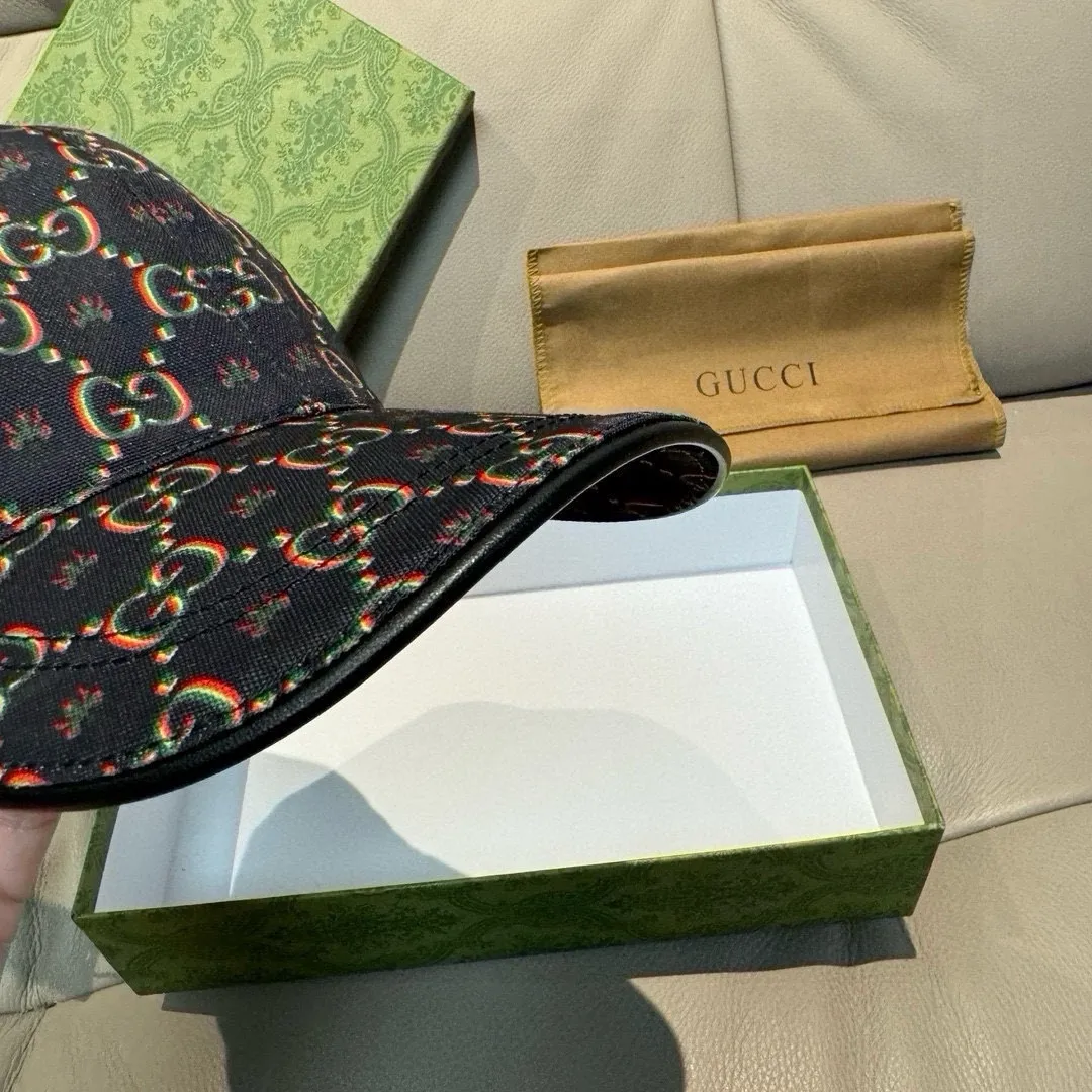 【GUCCI  クッチ 】【数量限定】 野球帽 / ハット  241126