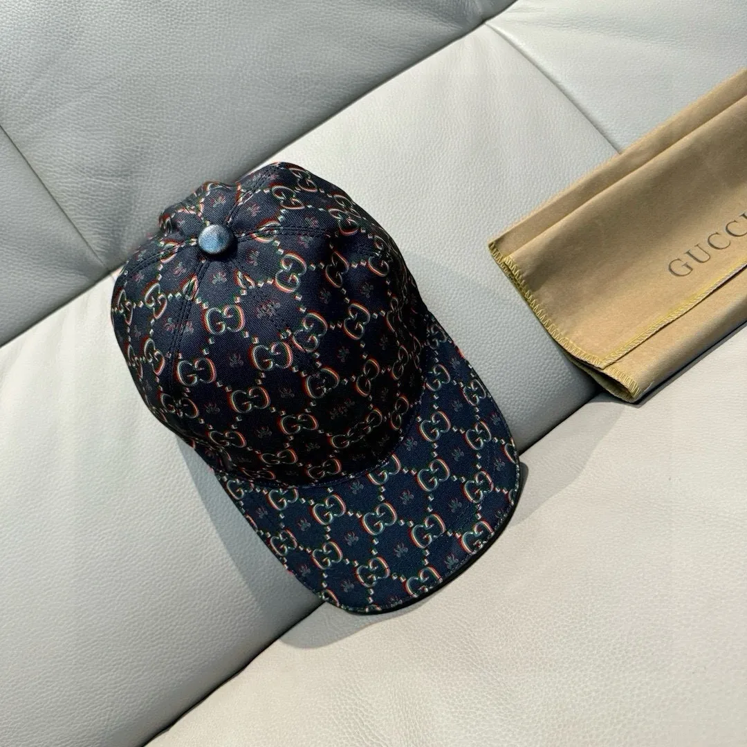 【GUCCI  クッチ 】【数量限定】 野球帽 / ハット  241126
