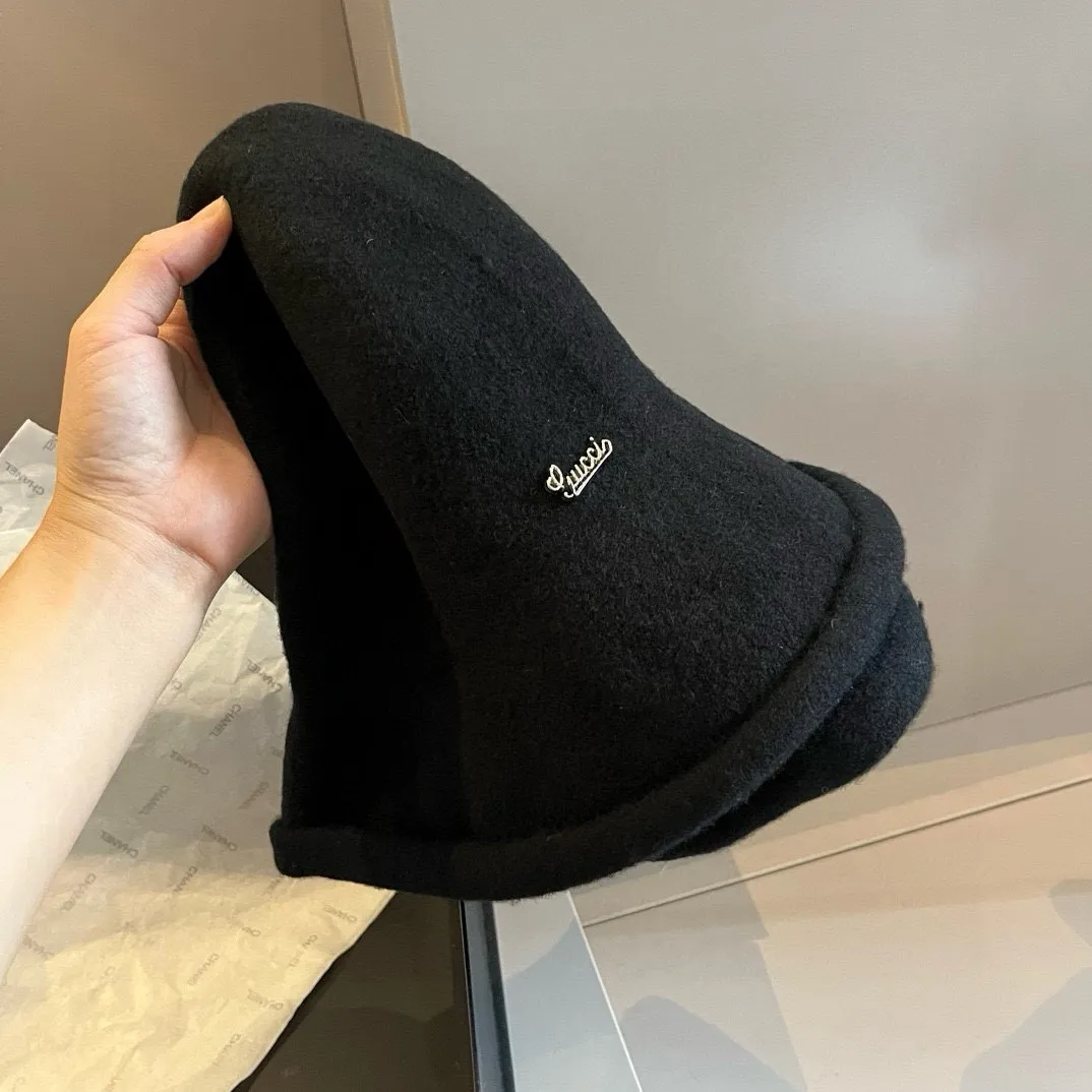 GUCCI(グッチ)フィッシャーマンズハット  241126