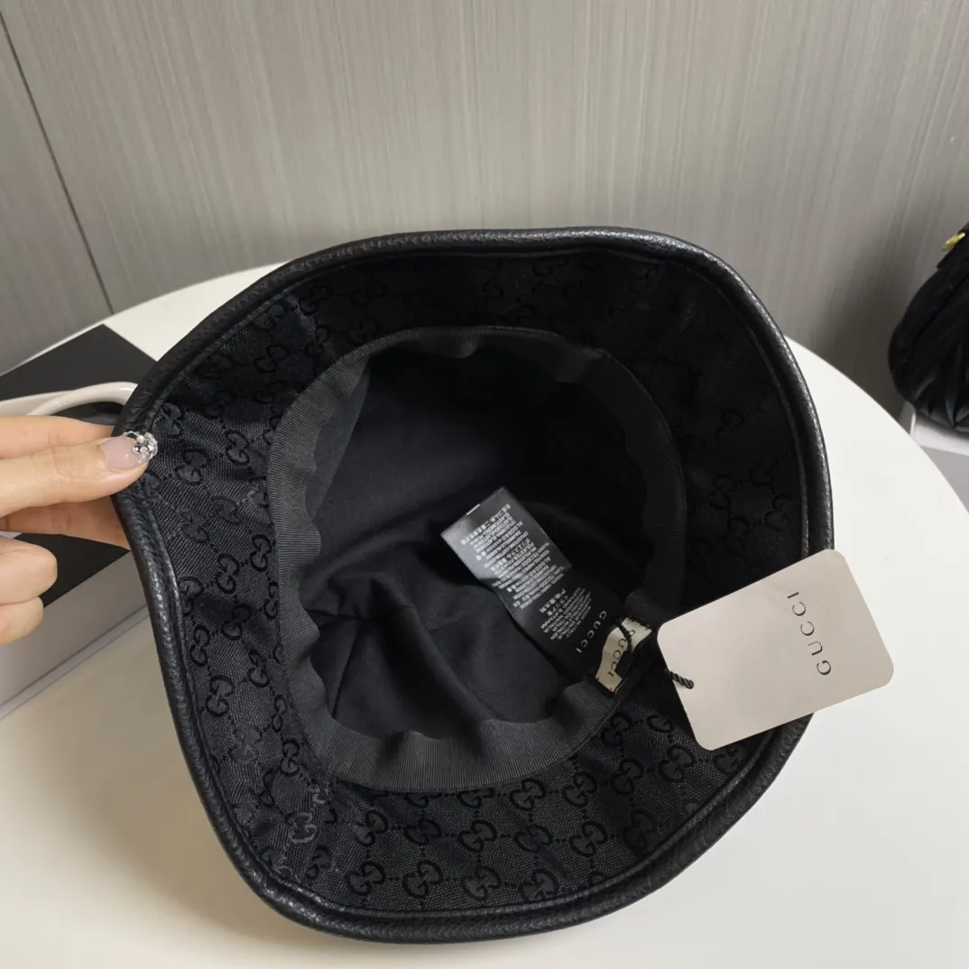 GUCCI(グッチ)フィッシャーマンズハット 240904