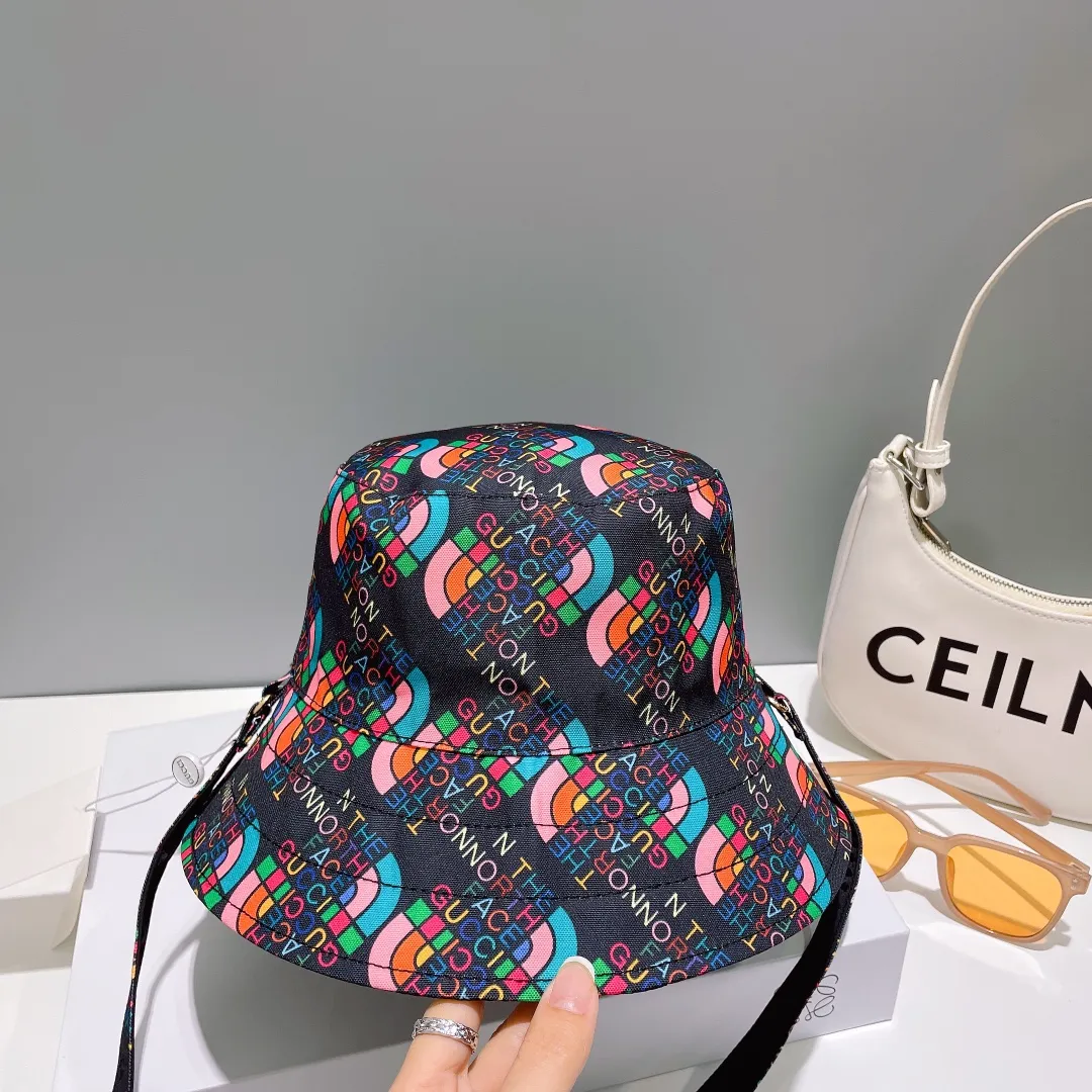 GUCCI(グッチ)フィッシャーマンズハット 240904