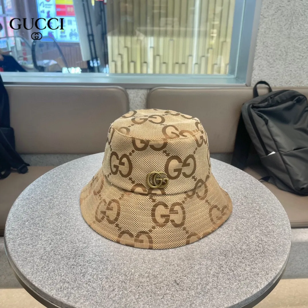 GUCCI( クッチ)フィッシャーマンズハット
