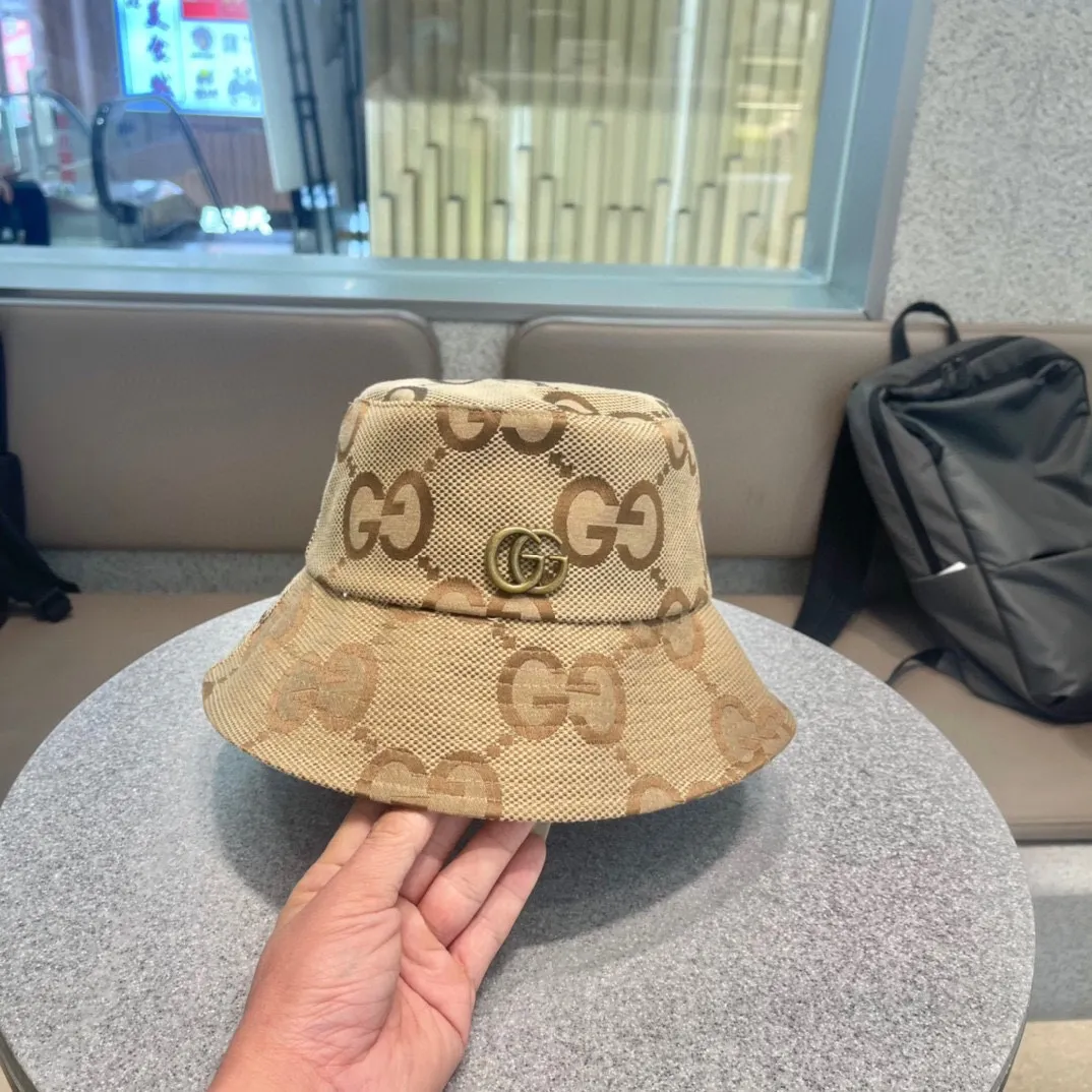 GUCCI( クッチ)フィッシャーマンズハット