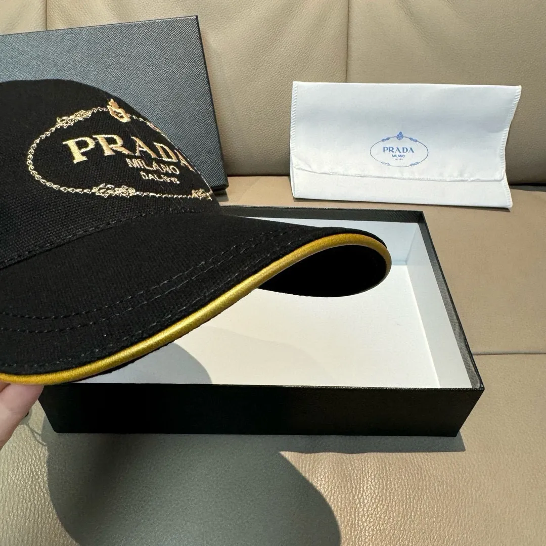 【PRADA  プラダ】【数量限定】 野球帽 / ハット  241125