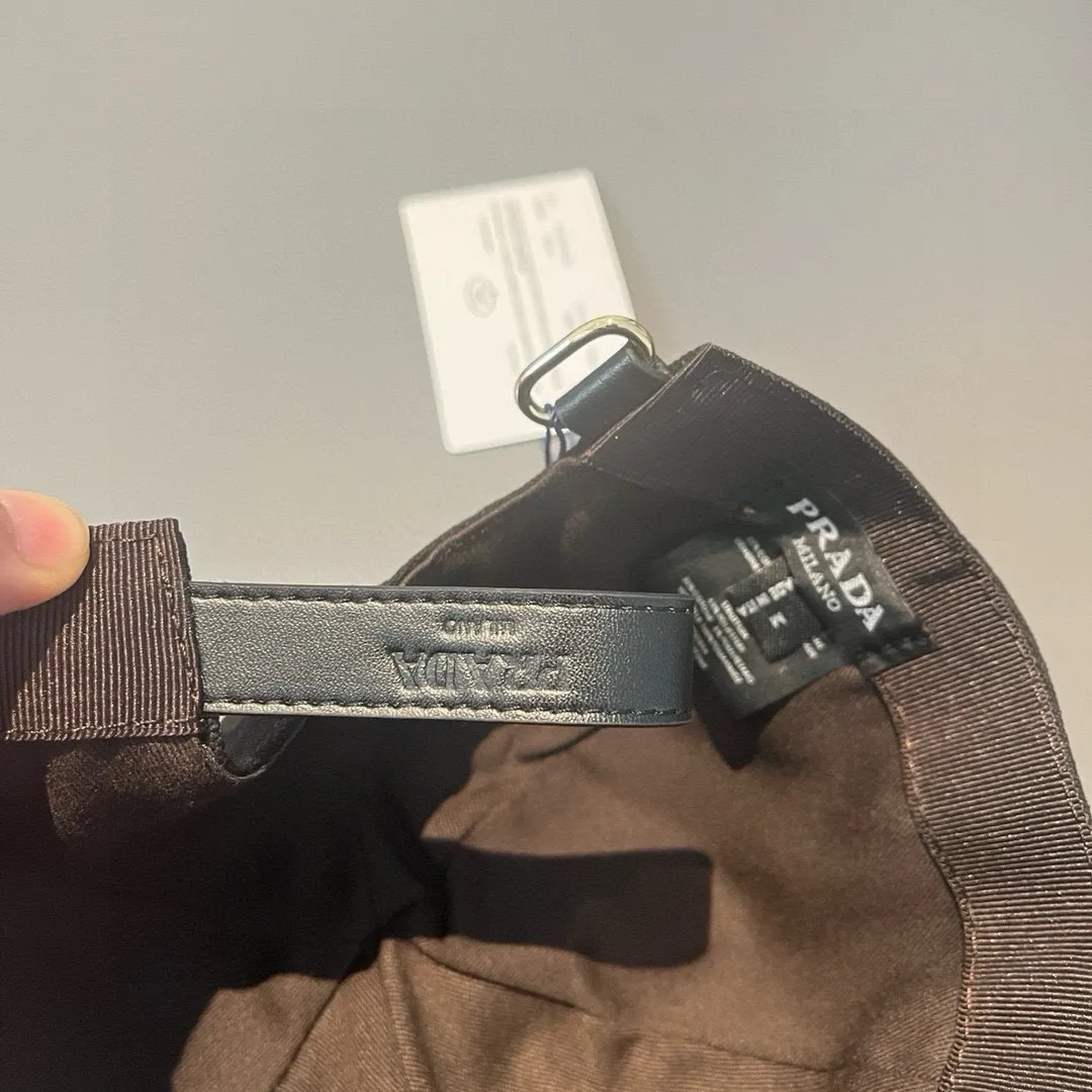 【PRADA  プラダ】【数量限定】 野球帽 / ハット  241125