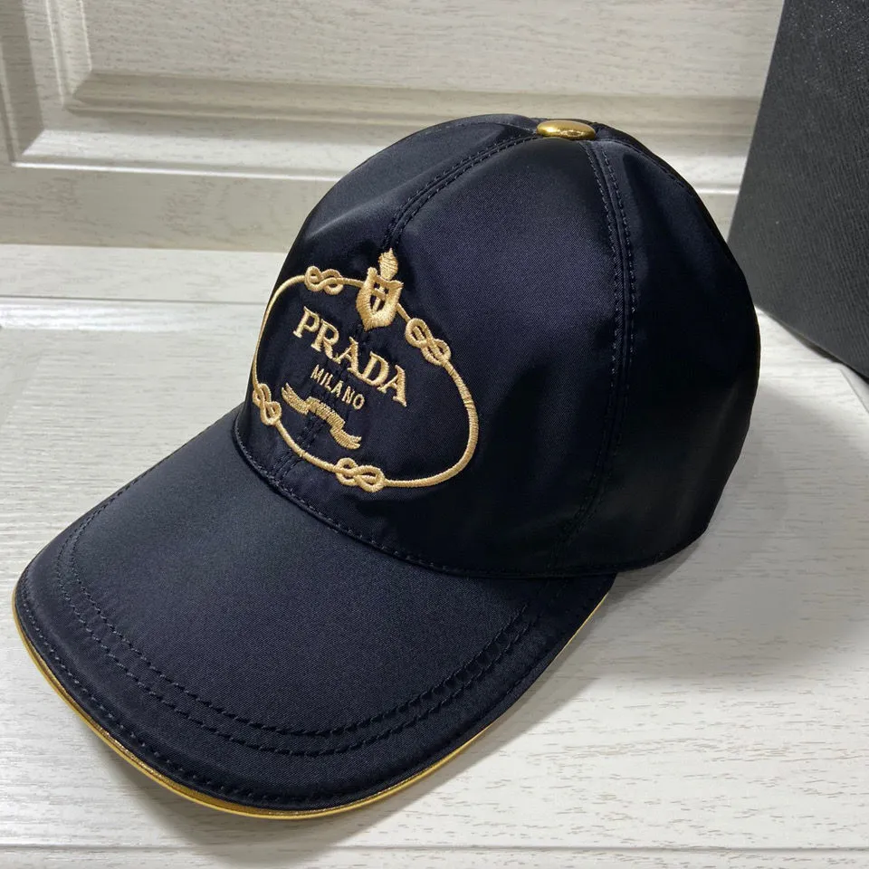 【PRADA公式 旗艦店】（プラダ)ベースボールキャップ