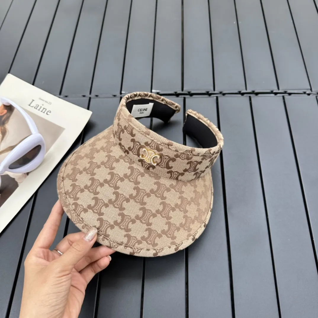 【CELINE  セリーヌ】【数量限定】空のシルクハット