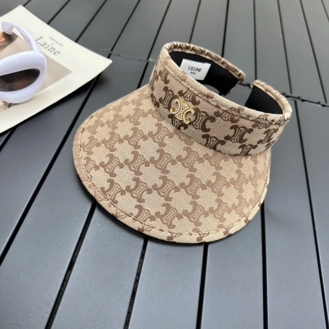 【CELINE  セリーヌ】【数量限定】空のシルクハット