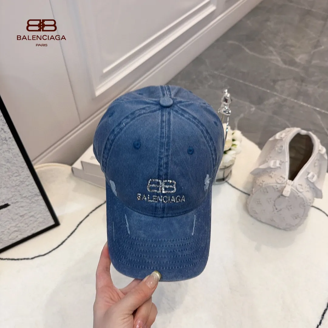 【BALENCIAGA バレンシアガ】【数量限定】 野球帽 / ハット