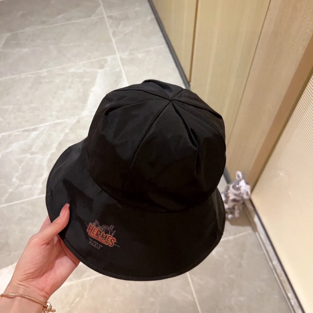 HERMES ( エルメス)フィッシャーマンズハット  241126