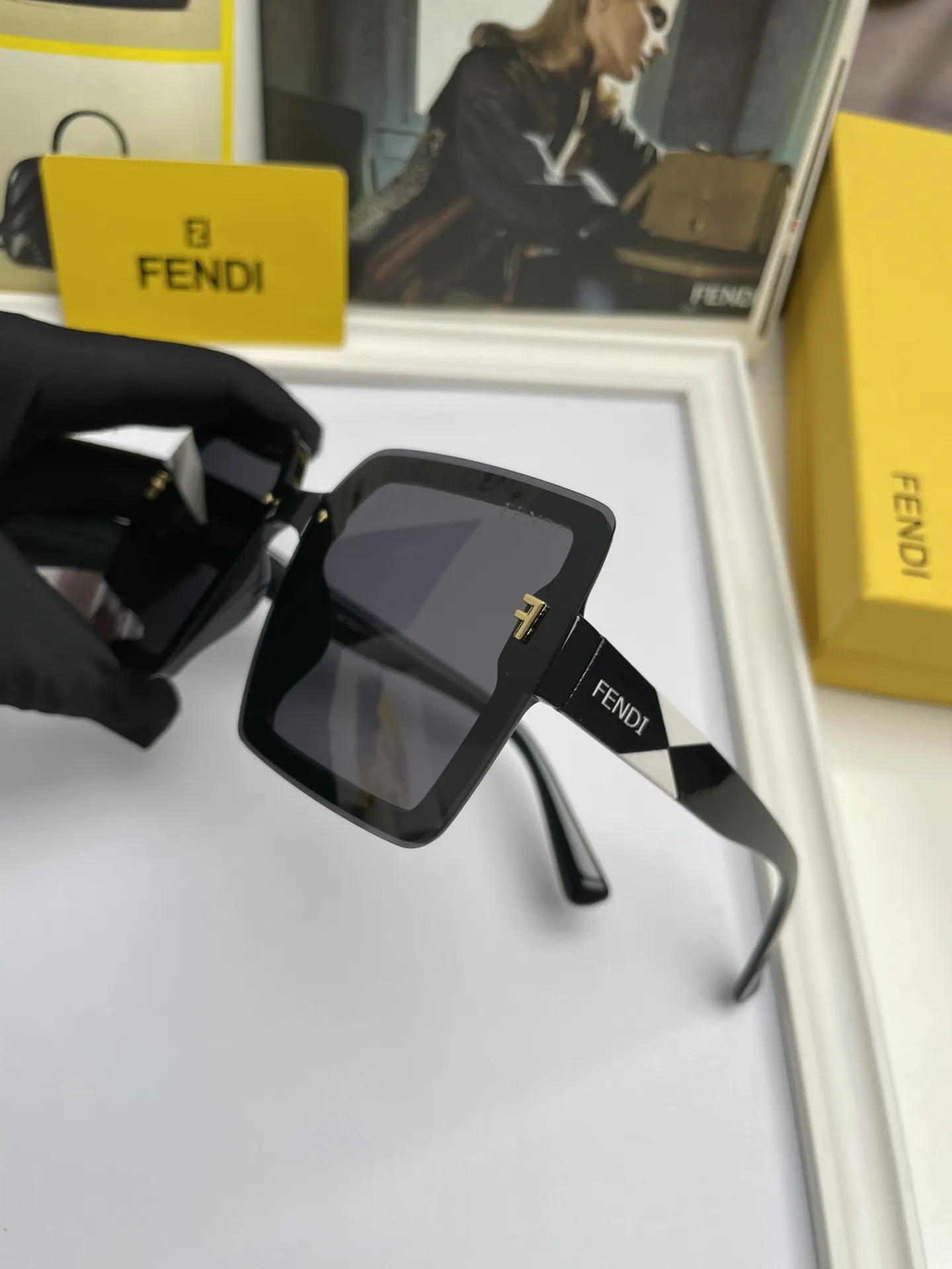 FENDI(  フェンディ ) サングラス