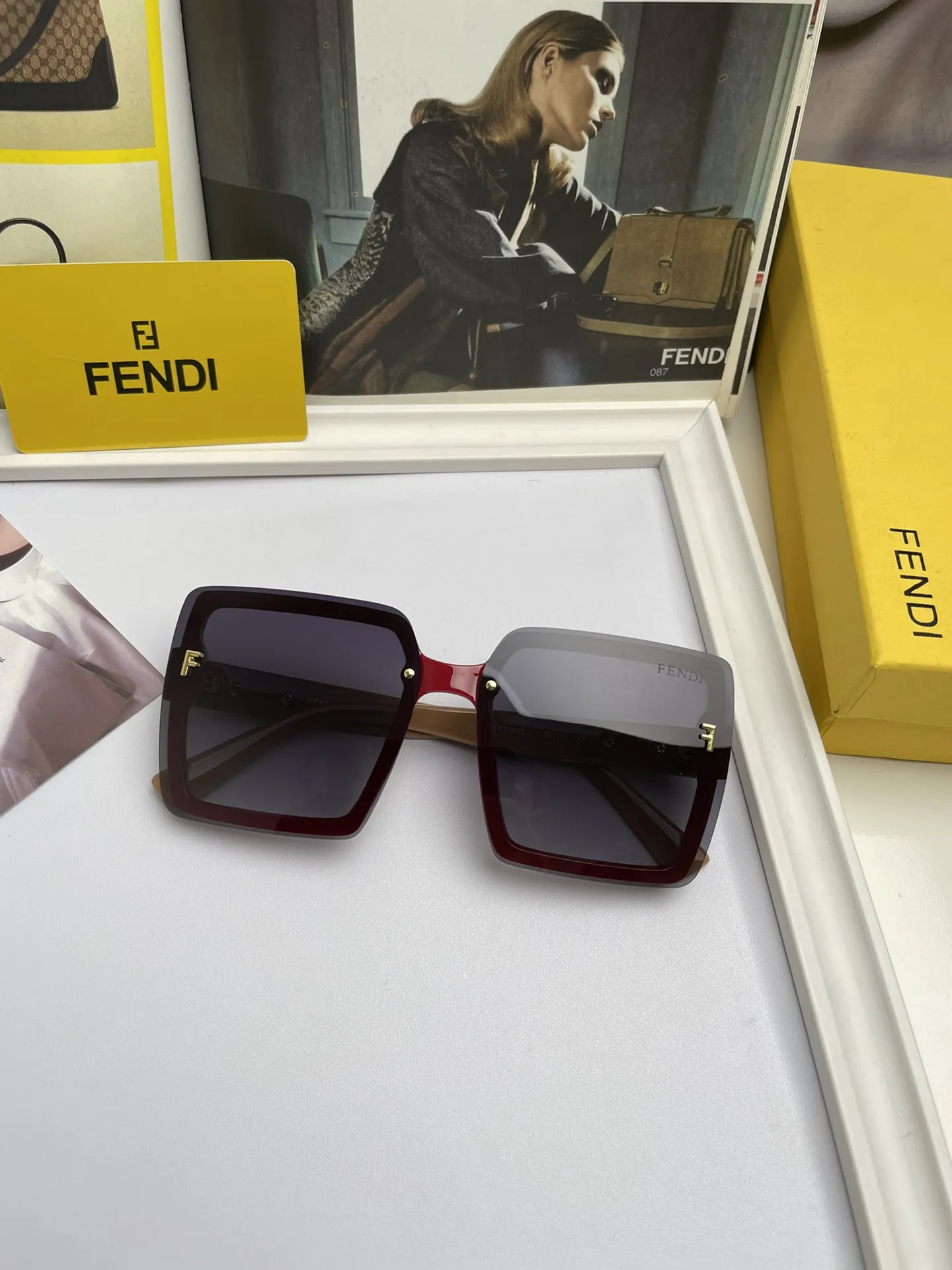 FENDI(  フェンディ ) サングラス