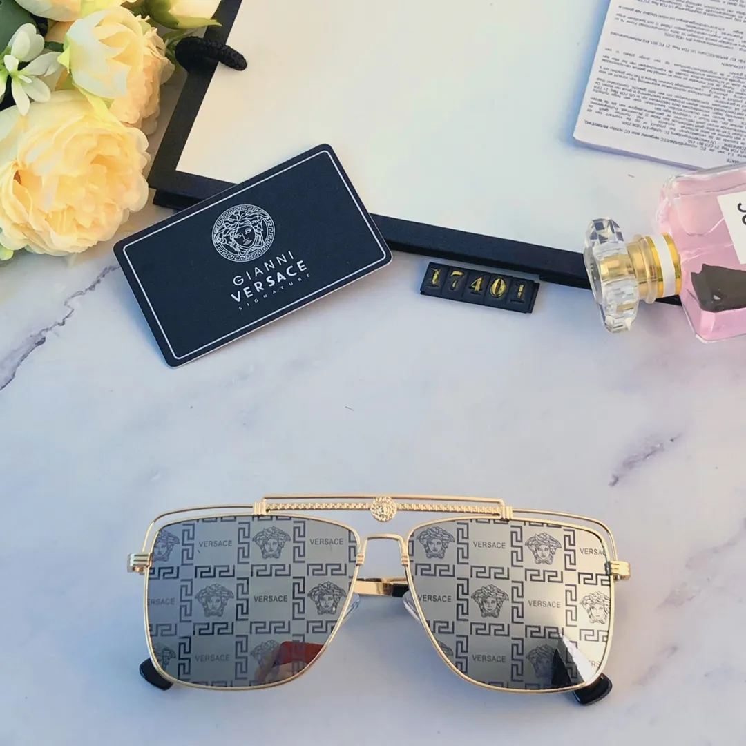 VERSACE(ヴェルサーチ ) サングラス